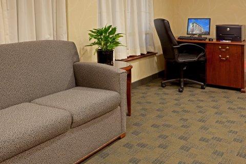 Hotel Express & Philadelphia - By Ihg 2*